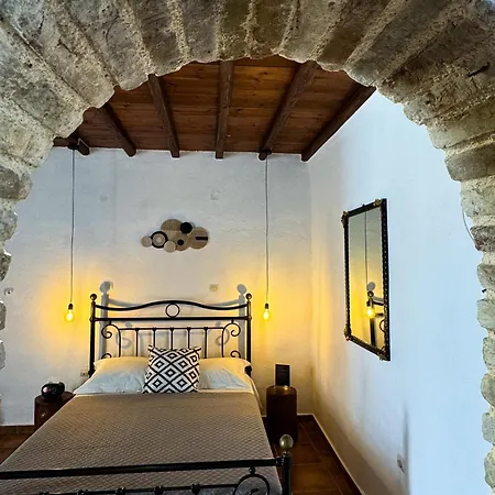 O Mylos Ermoupoli Buitenkant foto